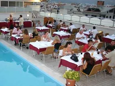 Royal Maris Hotell