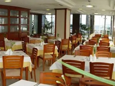 Royal Maris מלון
